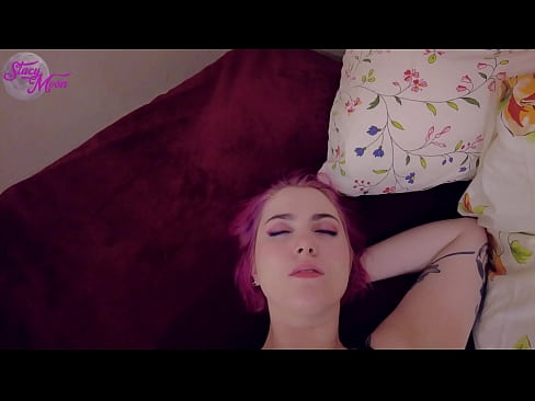 ❤️ Sletterige klasmaat het gevra om OBG saam met haar oor te slaan, so ons het sonder 'n kondoom genaai ☑ Seksvideo by ons af.onlydesiporn.ru ️❤